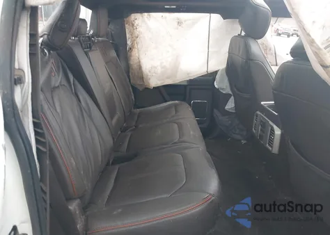 2015 Ford F-150 King Ranch z USA, uszkodzony, nr VIN 1FTEW1EG6FFA33994